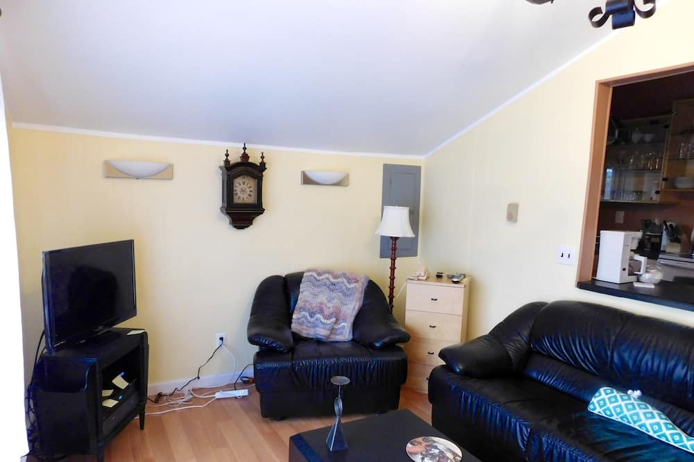 Photo of Bedroom in Hinsdale