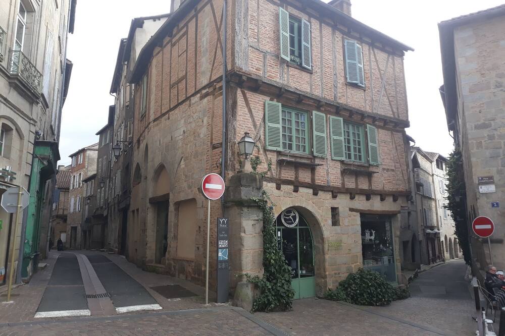 Photo of Outdoor in Figeac