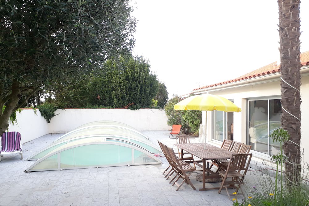 Photo of Outdoor in La Jarne