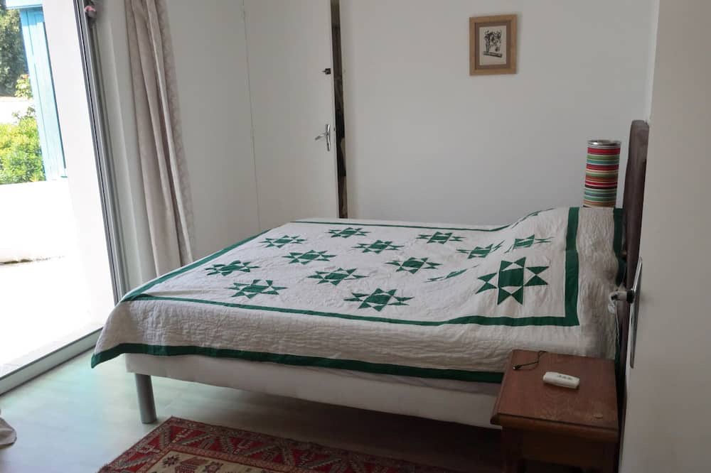 Photo of Bedroom in La Jarne