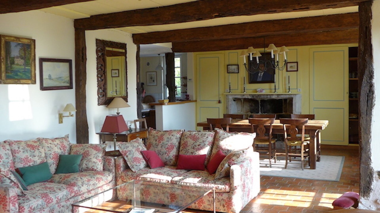 Photo of Livingroom in Manneville-la-Pipard