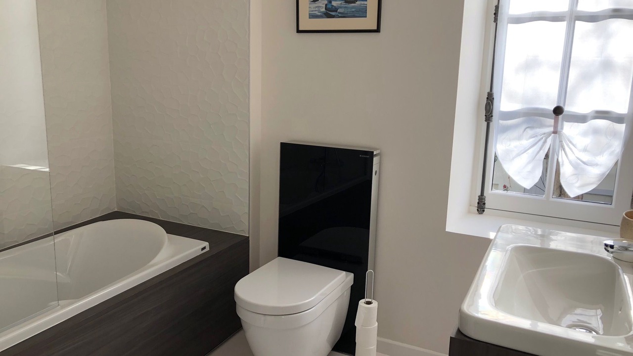 Photo of Bathroom in Amboise