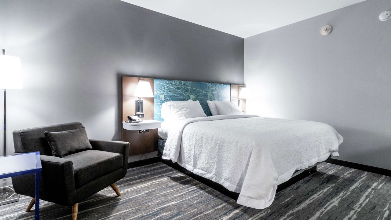Photo of Bedroom in Locust Grove