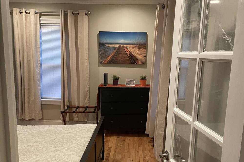 Photo of Bedroom in West End