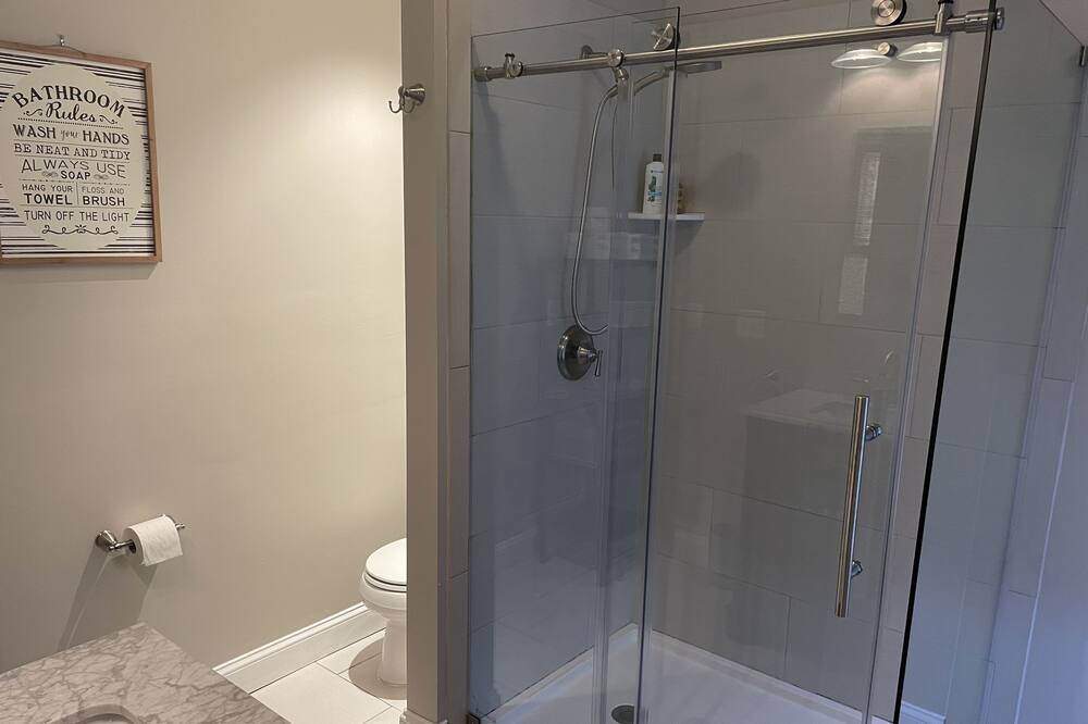 Photo of Bathroom in West End