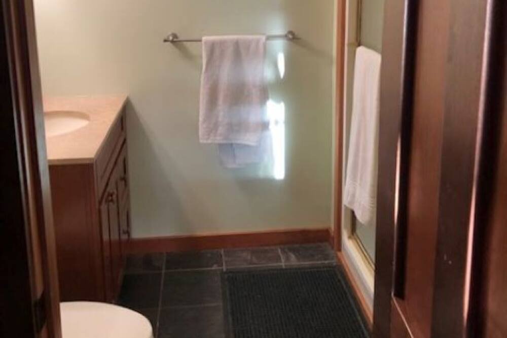 Photo of Bedroom in Valois