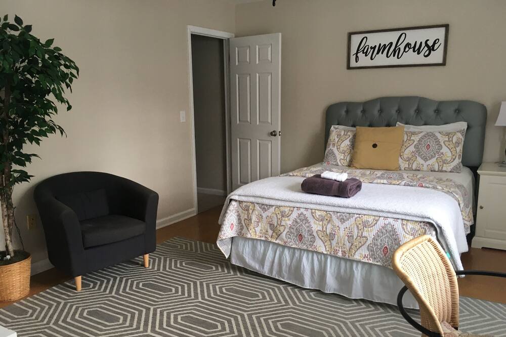 Photo of Bedroom in Durham