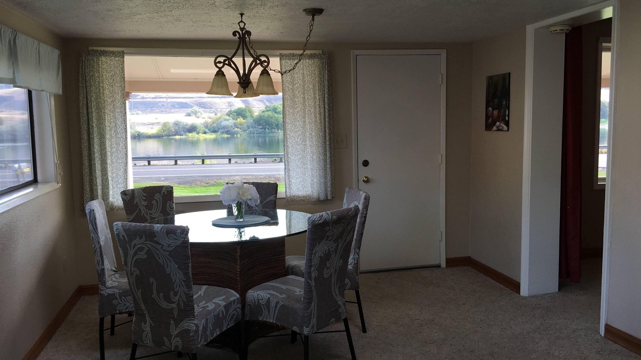 Photo of Others in Clarkston Heights-Vineland