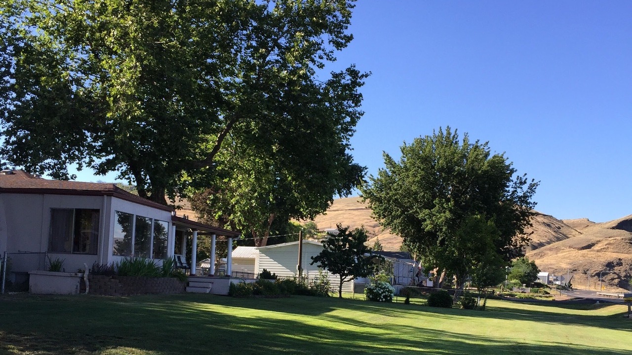 Photo of Outdoor in Clarkston Heights-Vineland