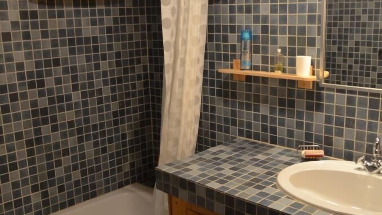 Photo of Bathroom in Huez-en-Oisans