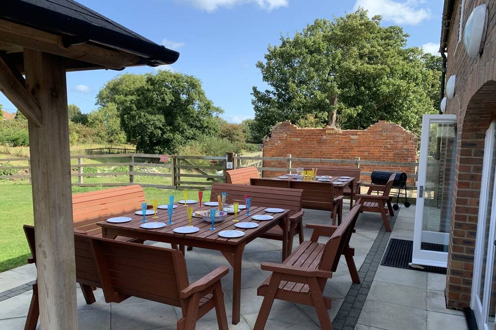Photo of Patio Balcony in Reighton