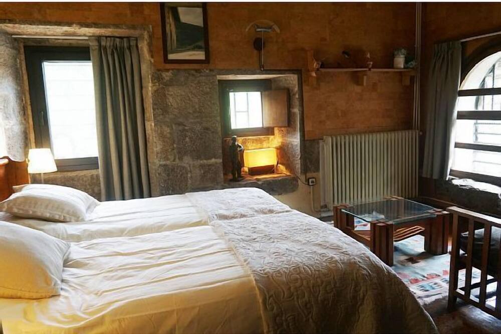 Photo of Bedroom in Larraun
