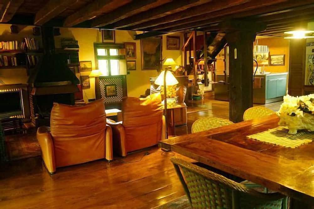 Photo of Livingroom in Larraun