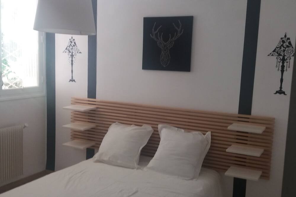 Photo of Bedroom in Sanary-sur-Mer