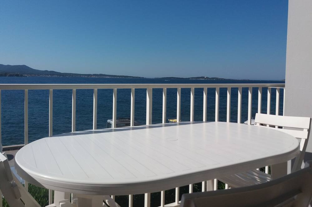 Photo of Patio Balcony in Sanary-sur-Mer
