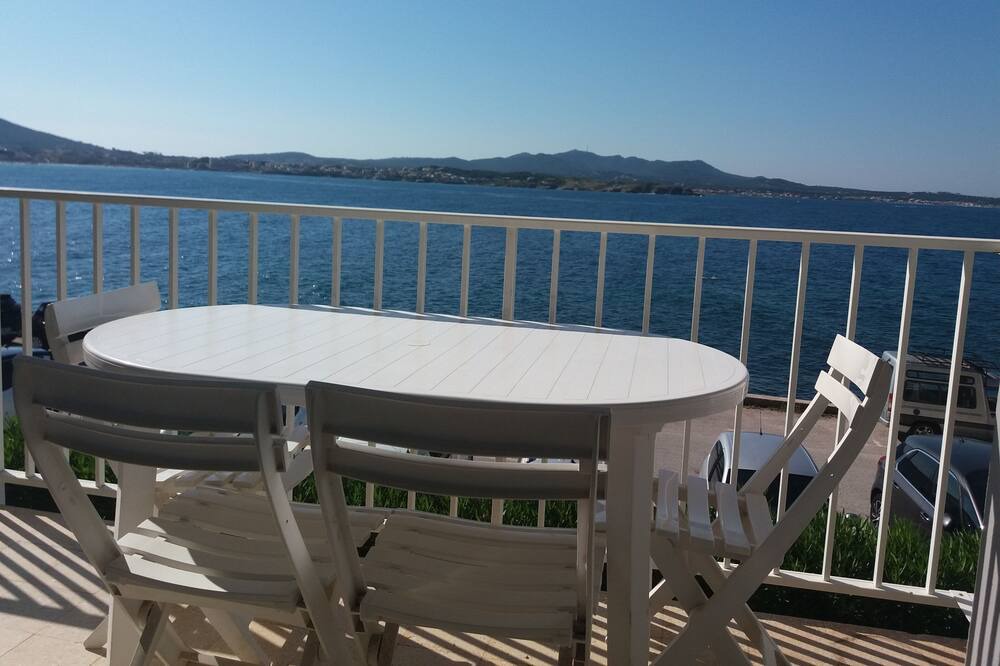 Photo of Patio Balcony in Sanary-sur-Mer