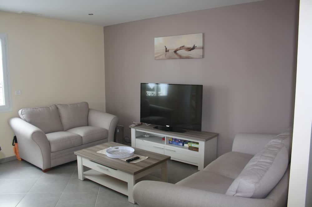 Photo of Livingroom in Montazels