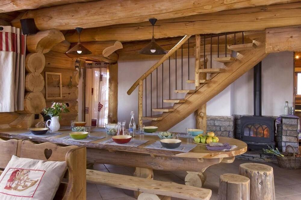 Photo of Kitchen in Superbolquere