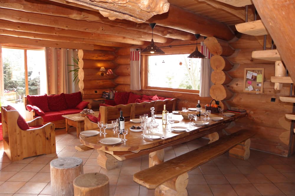 Photo of Others in Superbolquere