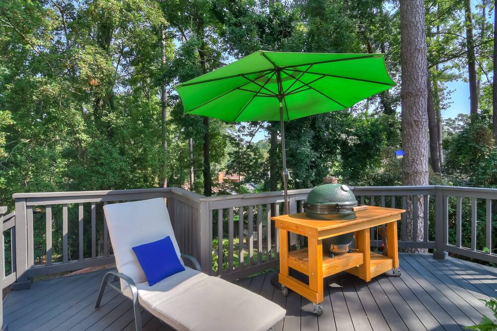 Photo of Patio Balcony in Forest Hills