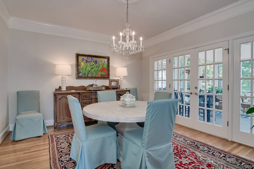 Photo of Kitchen in Forest Hills