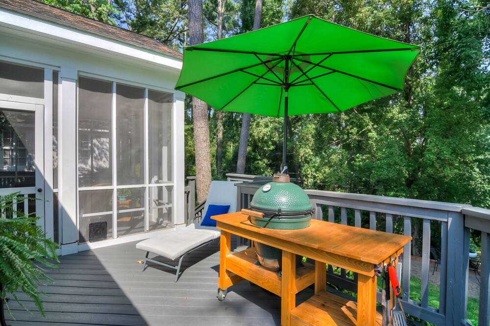 Photo of Patio Balcony in Forest Hills
