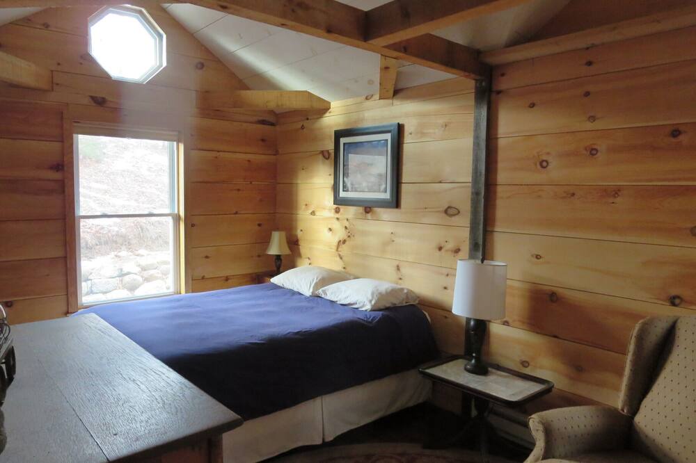 Photo of Others in Keene