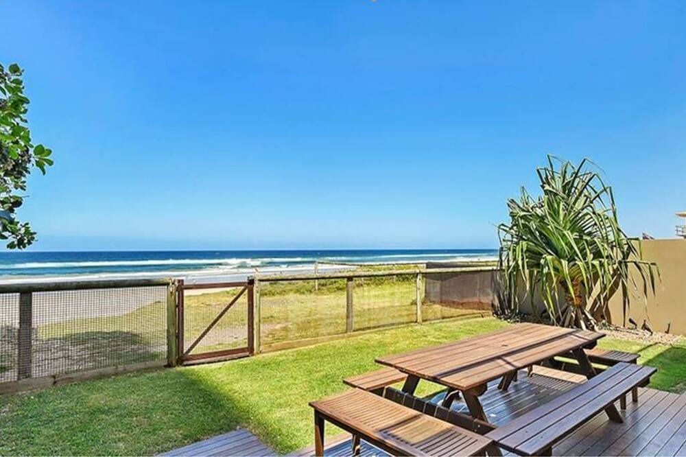 Photo of Others in Main Beach