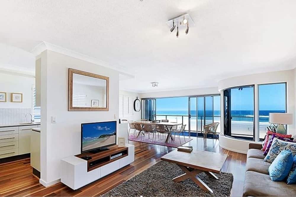 Photo of Bedroom in Main Beach