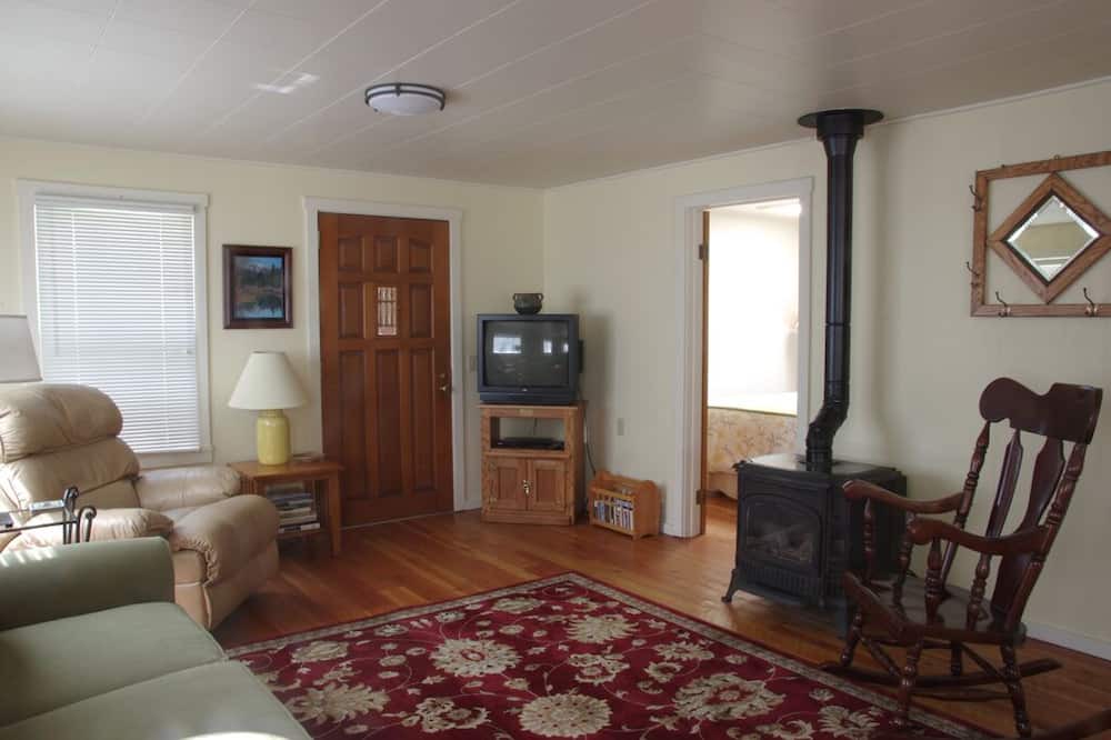 Photo of Others in Conner