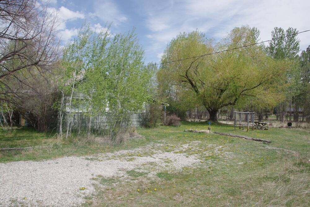 Photo of Outdoor in Conner