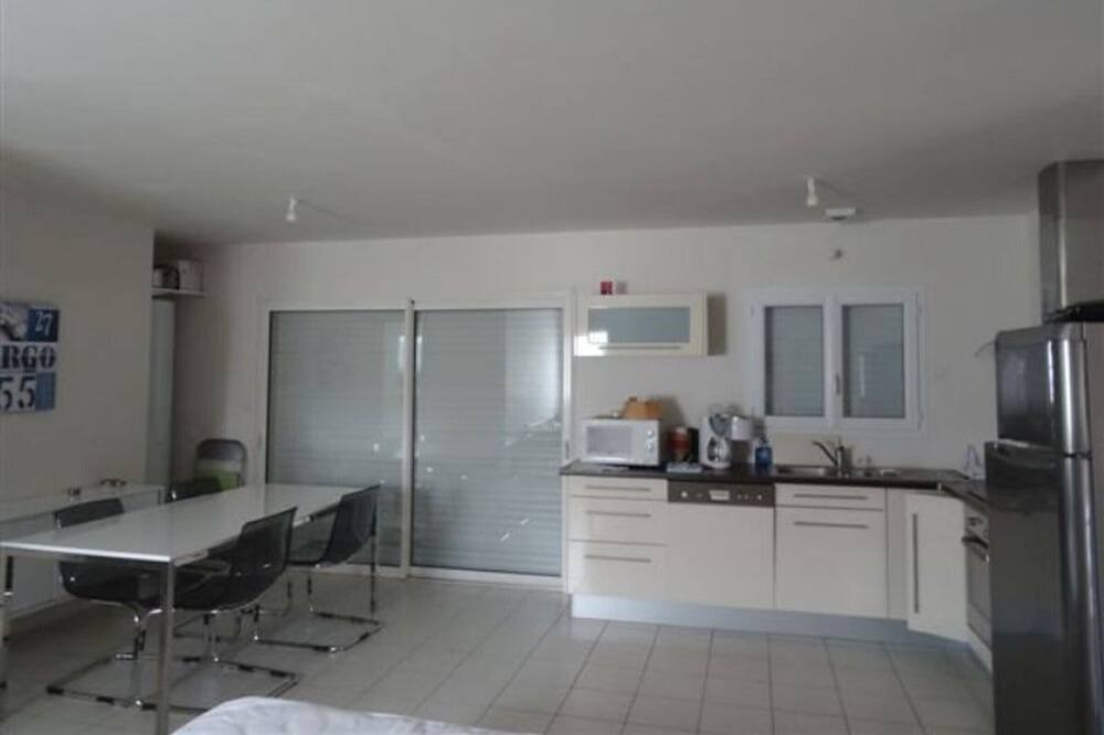 Photo of Kitchen in Saint-Michel-en-l'Herm