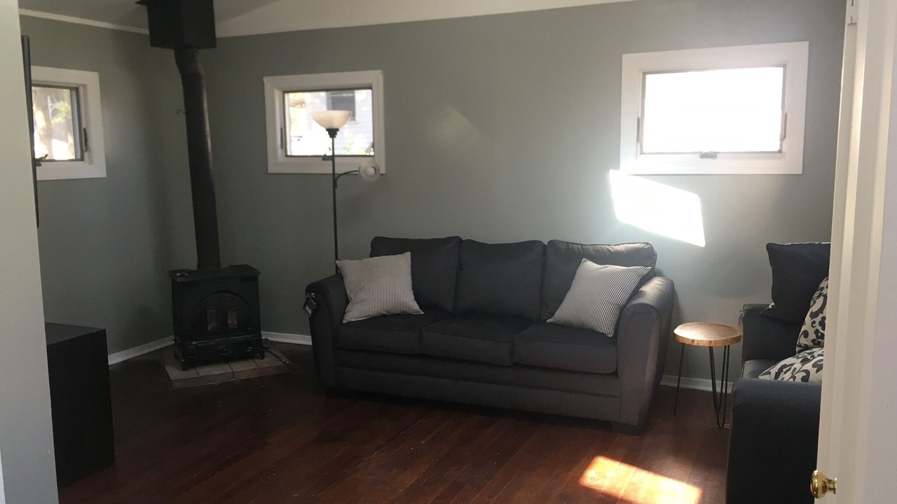 Photo of Livingroom in Baiting Hollow