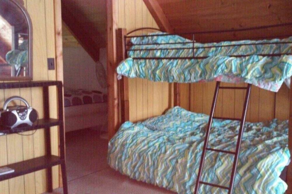 Photo of Bedroom in Aylen Lake