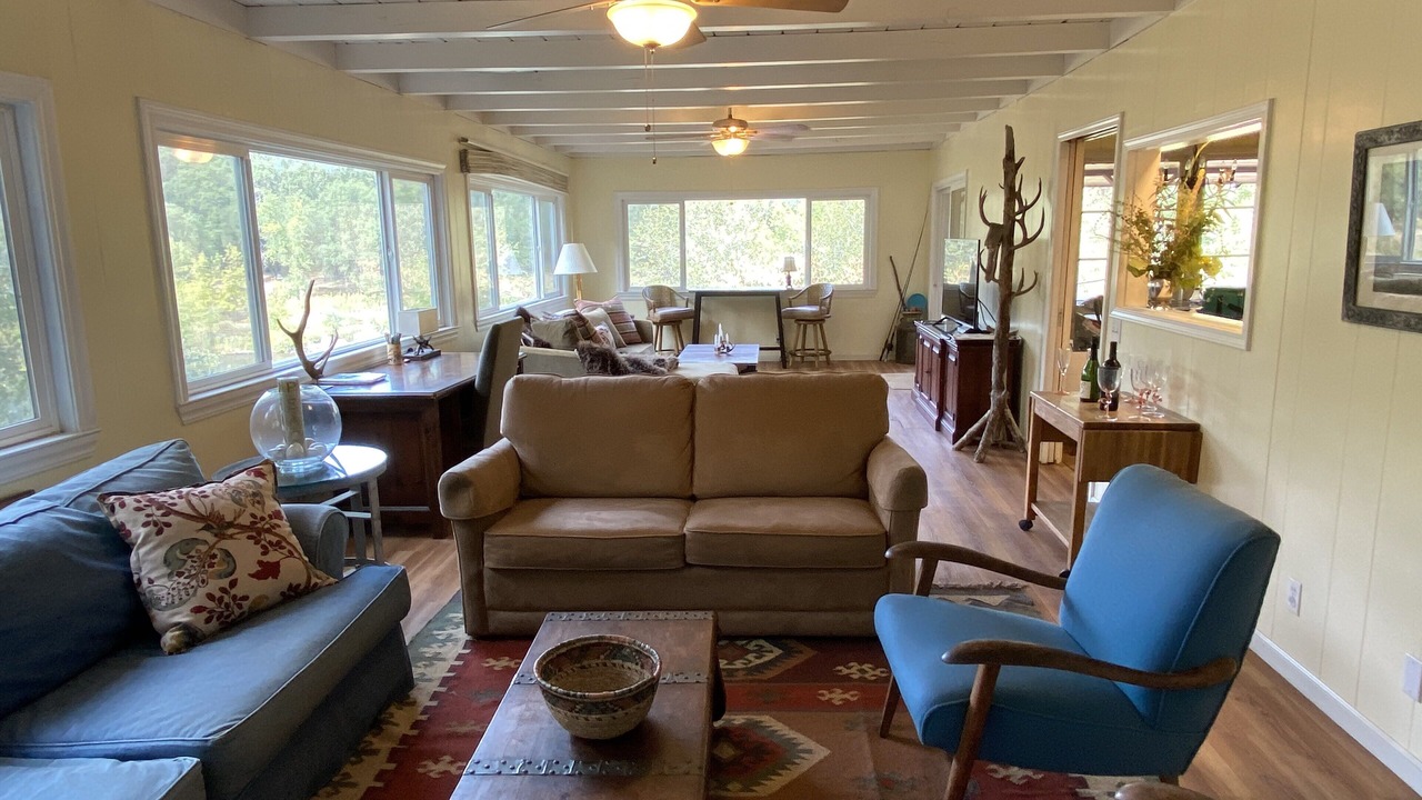 Photo of Livingroom in Placerville