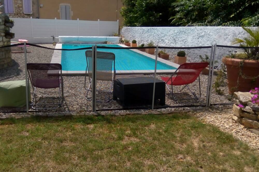 Photo of Outdoor in Sauzet