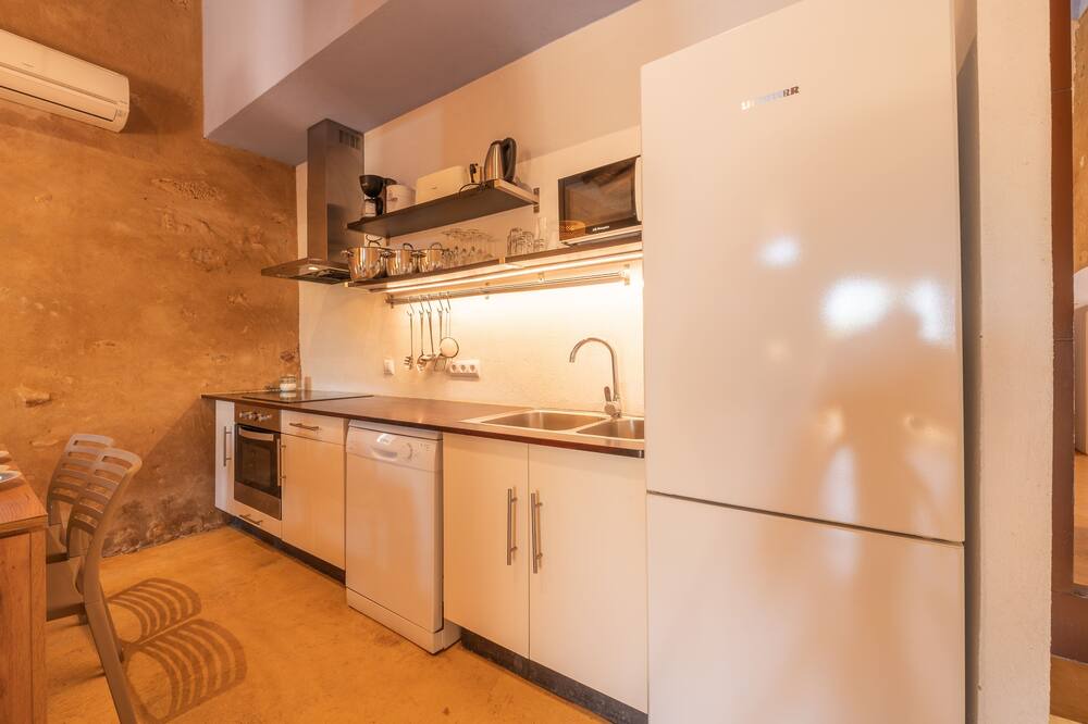 Photo of Kitchen in Sant Esteve de Guialbes