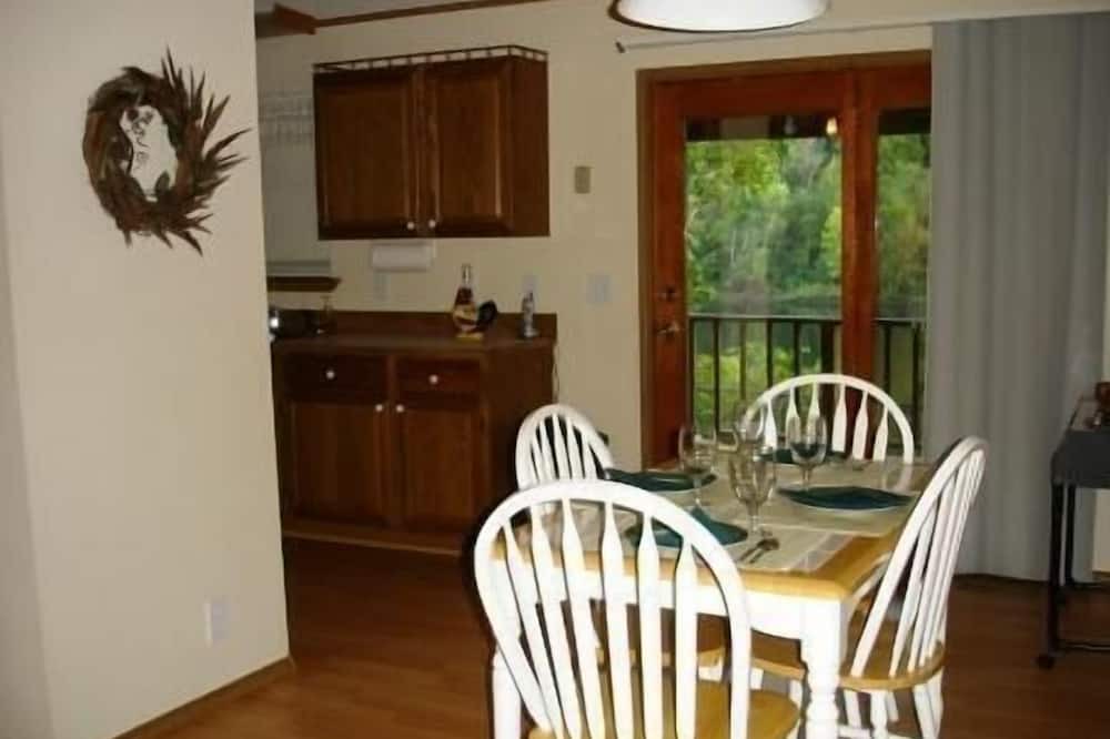 Photo of Kitchen in Lakeview