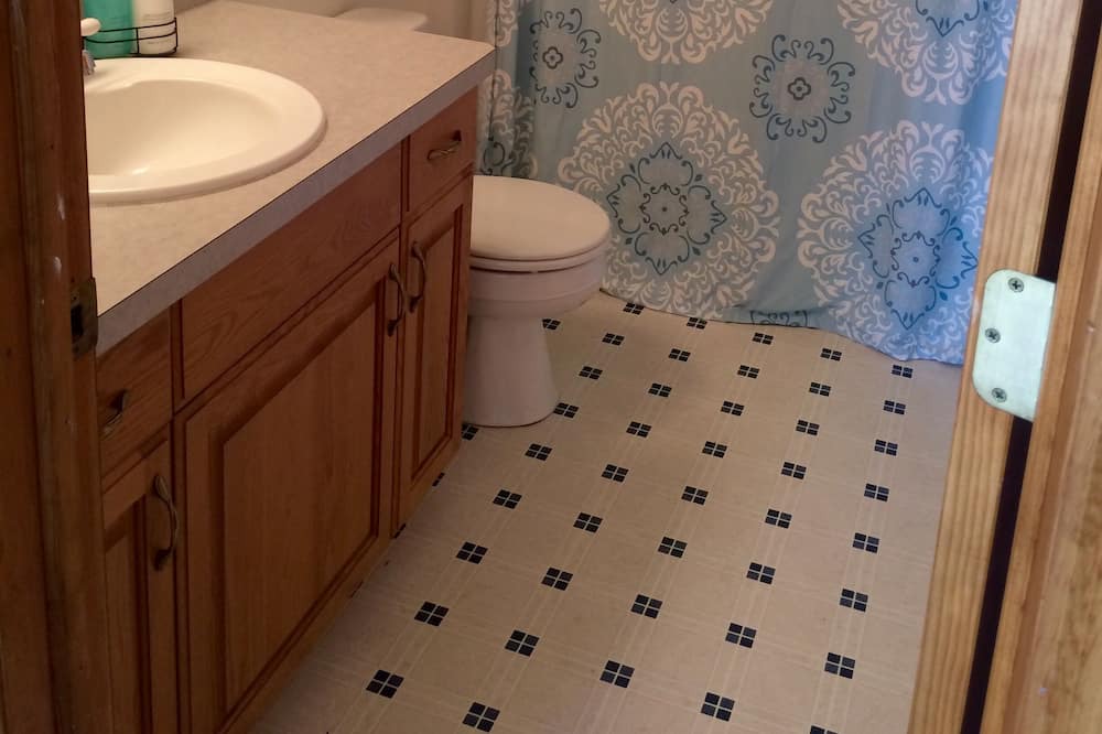 Photo of Bathroom in Chazy