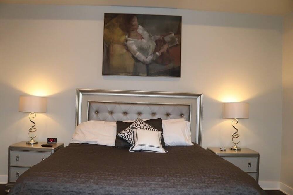 Photo of Bedroom in Horseshoe Bay West