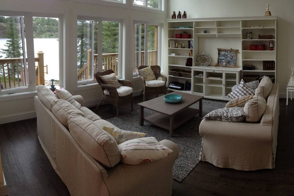 Photo of Bedroom in Kenora