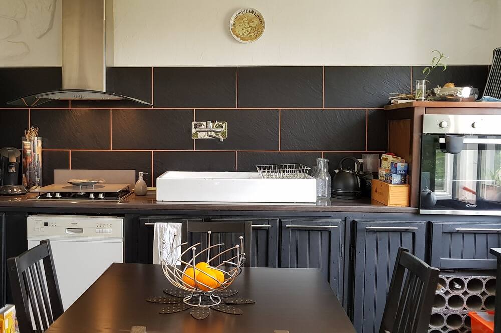 Photo of Kitchen in Montredon-des-Corbieres