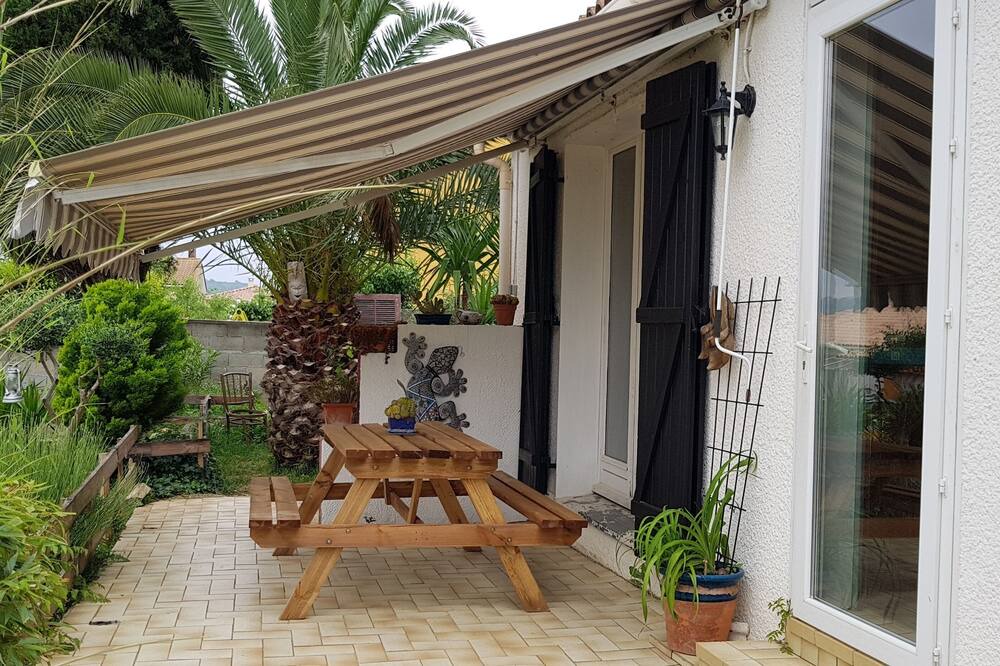 Photo of Patio Balcony in Montredon-des-Corbieres