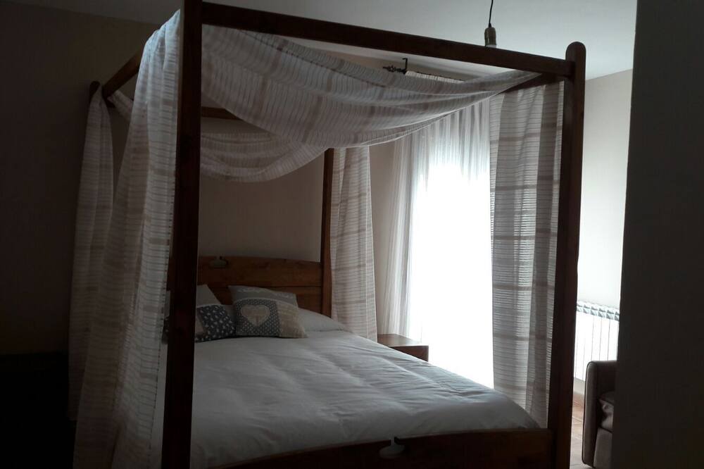 Photo of Bedroom in Horche