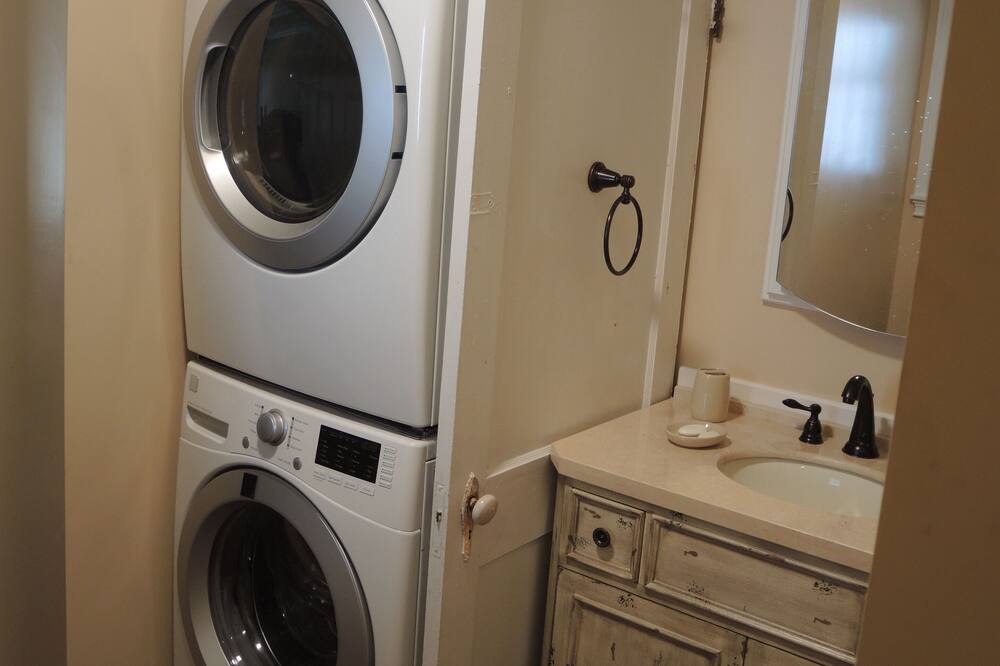Photo of Bathroom in Clarksdale