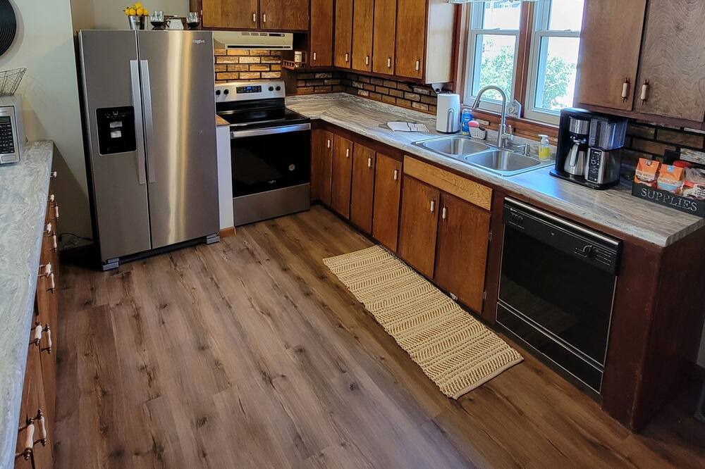 Photo of Kitchen in Guttenberg