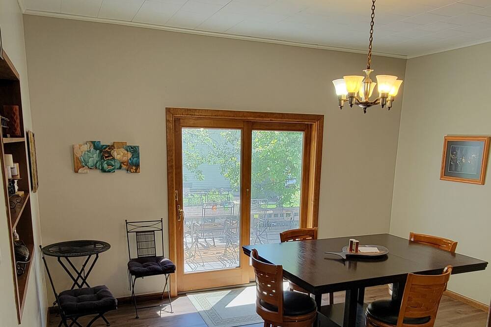 Photo of Livingroom in Guttenberg