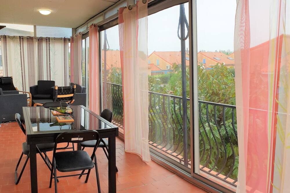 Photo of Patio Balcony in La Jetee