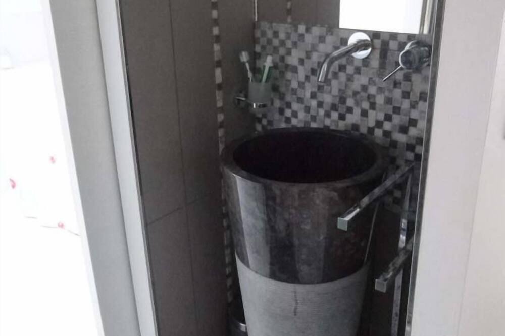 Photo of Bathroom in Saint-Michel - Nansouty - Saint-Genes