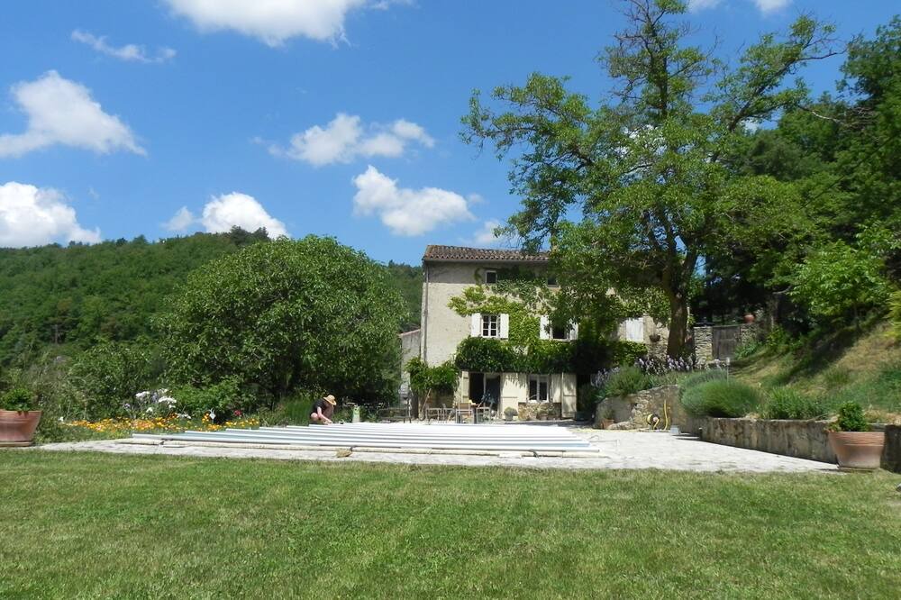 Photo of Others in Auriac